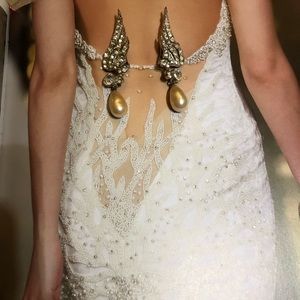 Formal - costume tear shape pearl earrings